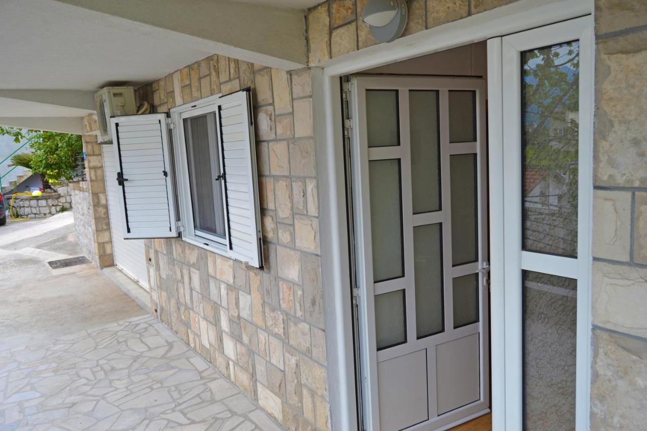 Tivat Apartments Luaran gambar