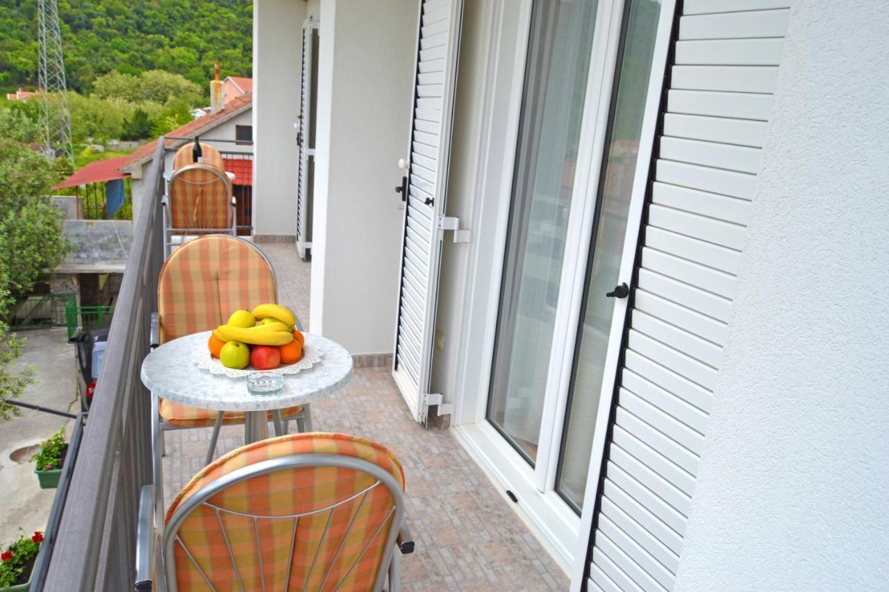 Tivat Apartments Luaran gambar