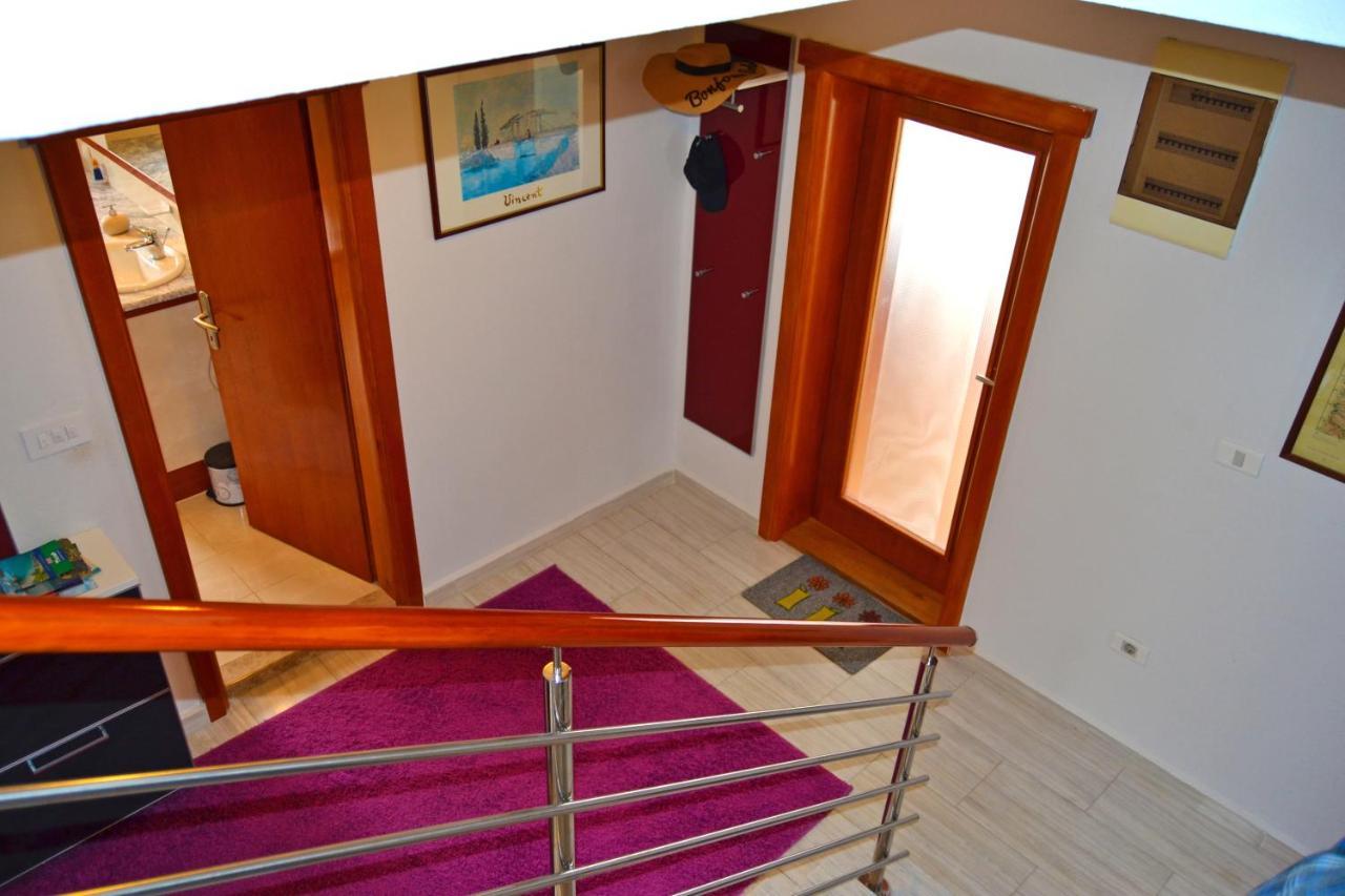 Tivat Apartments Luaran gambar