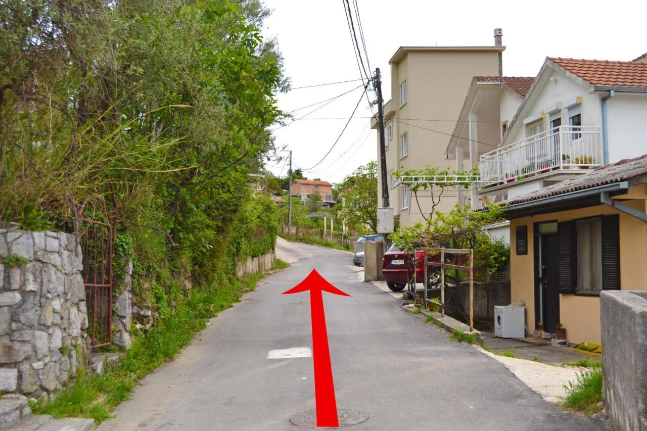Tivat Apartments Luaran gambar
